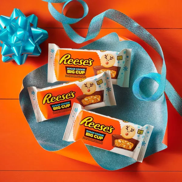 REESE'S Christmas Milk Chocolate Peanut Butter Sugar Cookie Candy King Size - 2.6oz