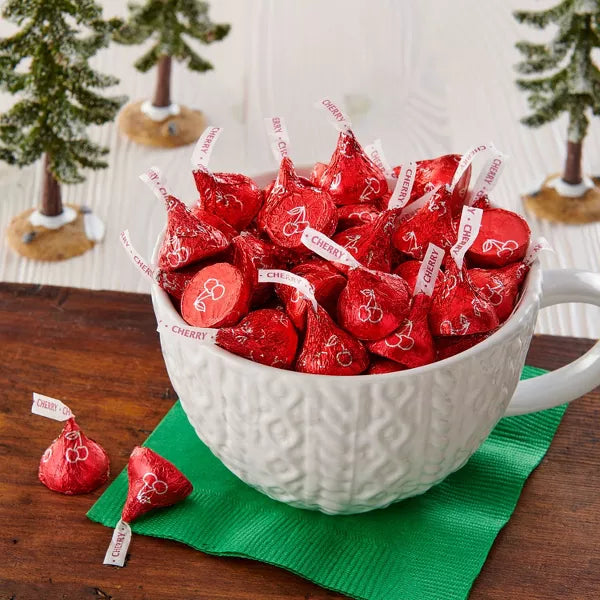 Hershey's Kisses Cherry Cordial Flavored Milk Chocolate Christmas Candy - 9oz